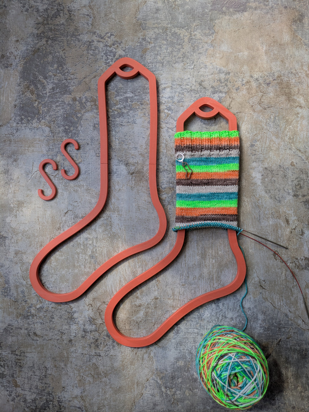 Self-Striping Sock Yarn - Herbology (dyed by Nicole C. Méndez)